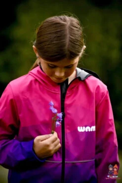 WAMU Mosaic Softshelljacke Kinder Jacke Mit Kapuze 27 WAMU Mosaic Softshelljacke Kinder Jacke Mit Kapuze -Bekleidung Peripherie kids softshell jacket mosaic purple 9