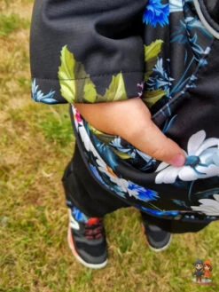 WAMU Wild Flowers Softshelljacke Kinder Jacke Mit Kapuze -Bekleidung Peripherie kids softshell jacket wild flowers 4