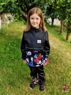 WAMU Wild Flowers Softshelljacke Kinder Jacke Mit Kapuze -Bekleidung Peripherie kids softshell jacket wild flowers 7